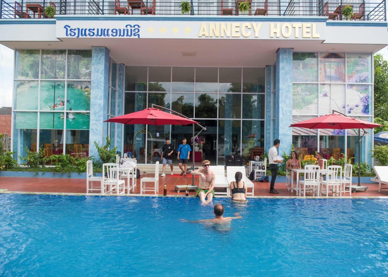 Annecy Hotel Vang Vieng Exterior photo