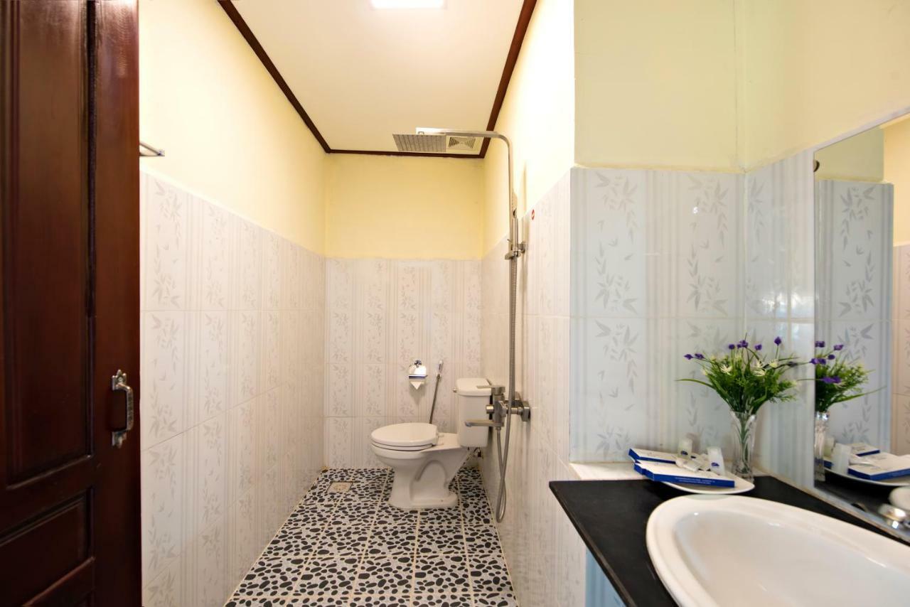 Annecy Hotel Vang Vieng Exterior photo
